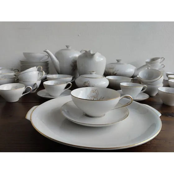 Juego De Porcelana Para Café Y Te Marca Kpm Para 12 Personas