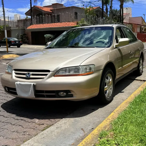 Honda Accord 2002 2.4 Ex Sedan L4 Tela Mt