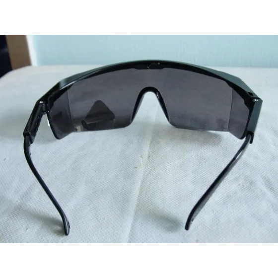 Lente Modelo Stratos Cuadrado. Empaque De 12 Piezas