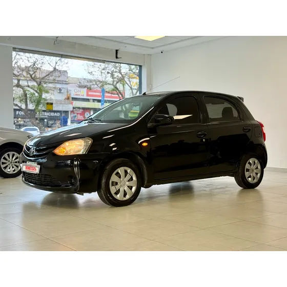 Toyota Etios 1.5 Xs