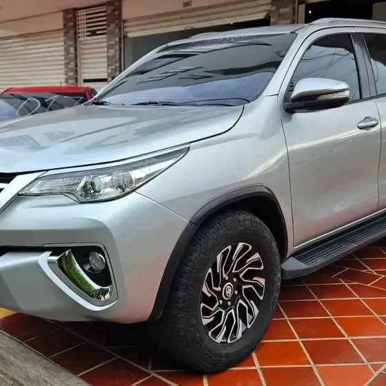 Toyota Fortuner 2018 Sw4