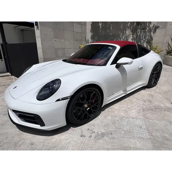 Porsche 911 3.0 Carrera Targa 4 Gts Pdk At