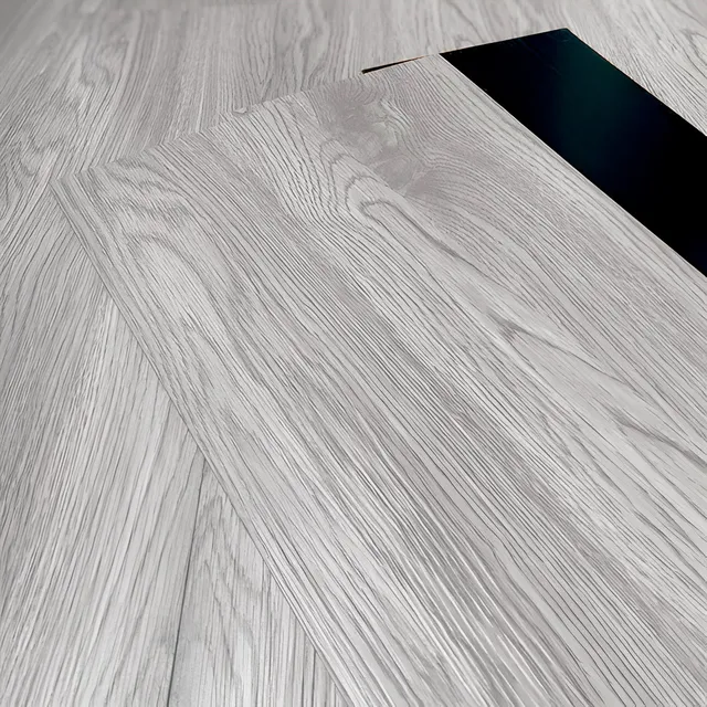 Piso Vinilico Tipo Duela (pegamento Aparte) Caja 5.01m2