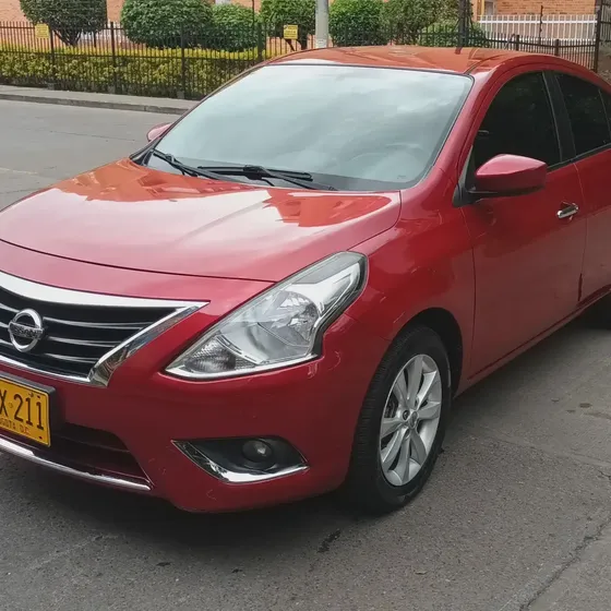 Nissan Versa 2016 1.6 Advance At