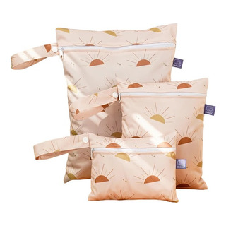 Kit 3 Sacos Bolsa Infantil Tamanhos Variados Impermeável Kit 3 Sacos Bolsa Infantil Tamanhos Variados Impermeável