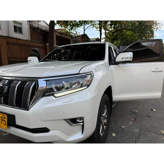 Toyota Prado 2.8 Vx At6