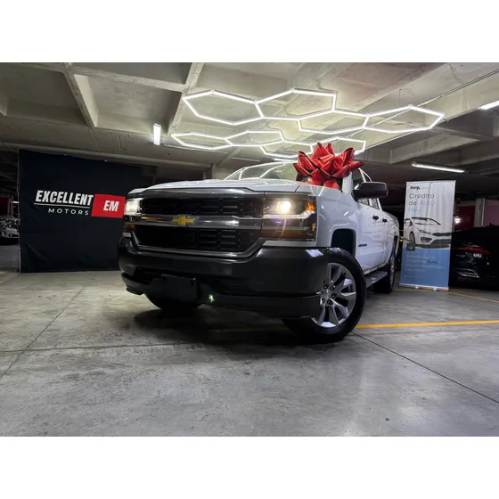 Chevrolet Silverado 4.3 2500 Cab Ext Ls V6 4x2 At