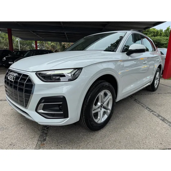 Audi Q5 2.0 L 45 Tfsi Select Mhev