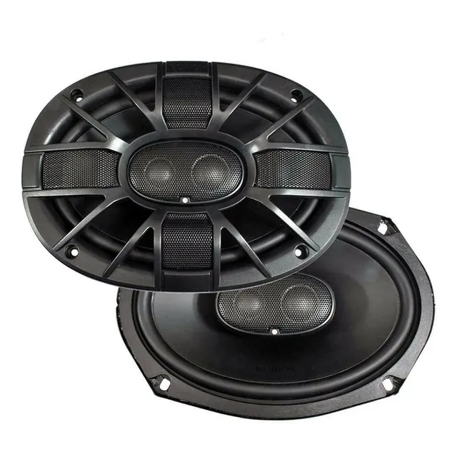 Par De Bocinas Orion Xtr69.3 6x9 PuLG 300w Rms Con Rejillas Color Negro