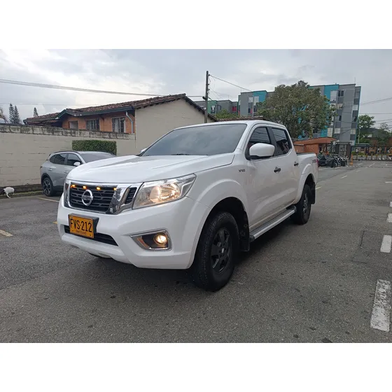 Nissan Frontier Se Mecánica