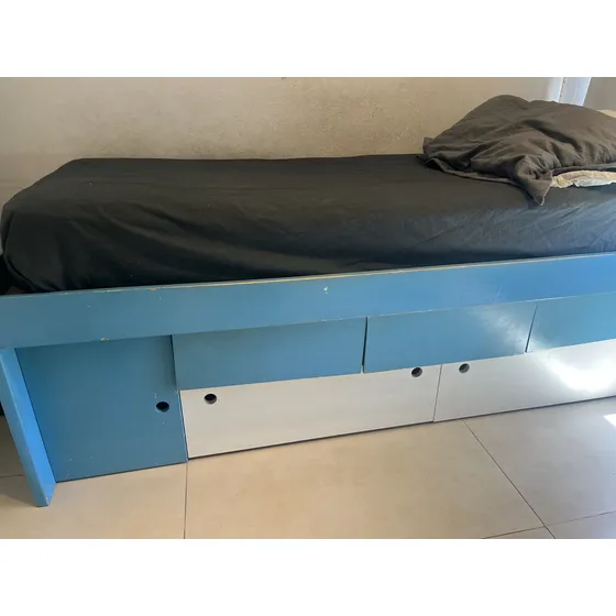 Cama Alta Infantil Con Cajones Y Juguetero
