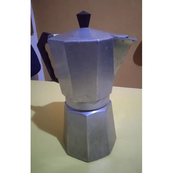Cafetera Tipo Greca Italiana  Tazas