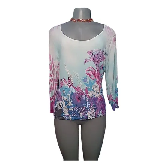 Bella Blusa Decorada - Nueva 
