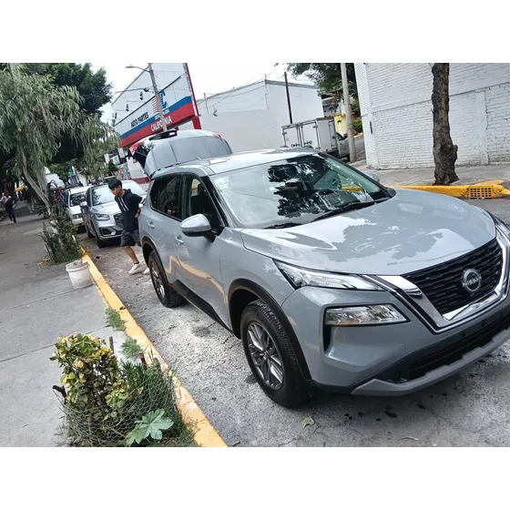 Nissan X-trail 2.5 Advance 2 Row Cvt