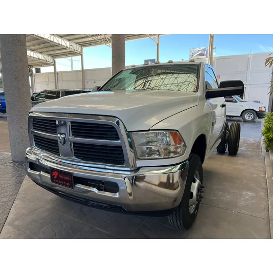 Ram 4000 5.7 Chasis Cabina P 4x2 Mt