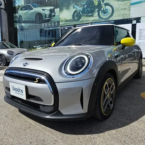 Mini Cooper Se 2024 0.0 Iconic At
