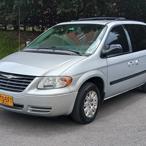 Chrysler Caravan 2005 3.3 Lx Automática