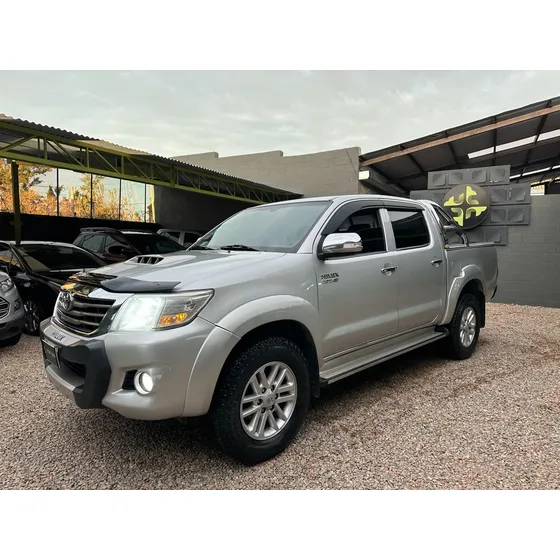 Toyota Hilux Pick-up 3.0 Cd Srv Cuero 171cv 4x2