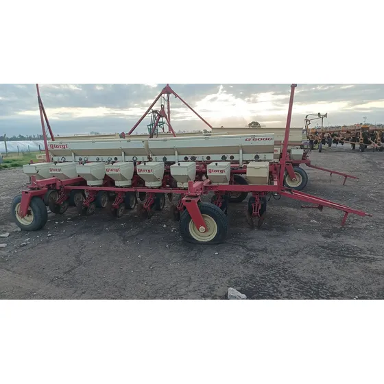 Sembrad. Giorgi G-6000, 8 A 0,70cm,año 1997, Turbos,directa.