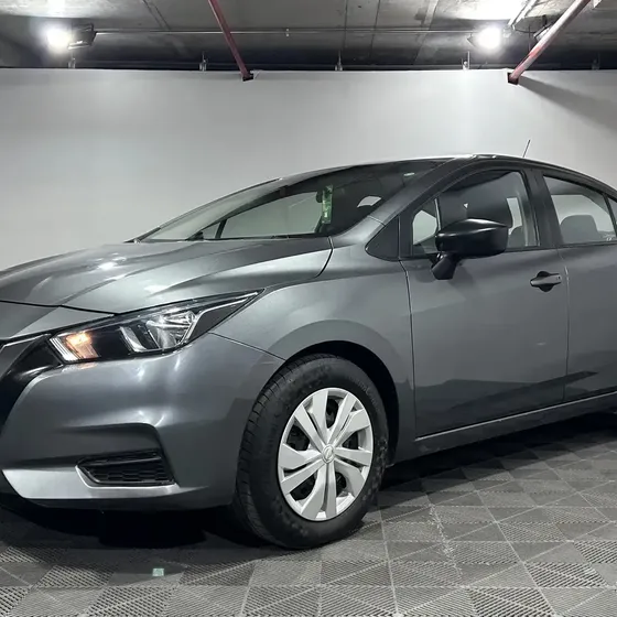 Nissan Versa 2023