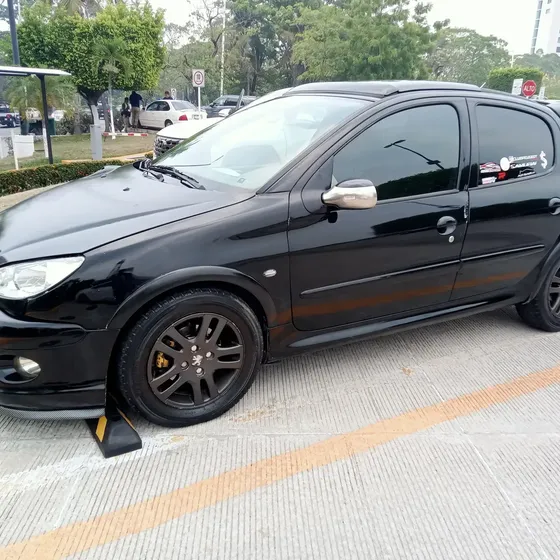 Peugeot 206 2009 1.4 5p D-sign Mt