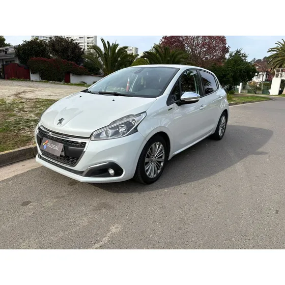 Peugeot 208 Active Puretech 82hp E6
