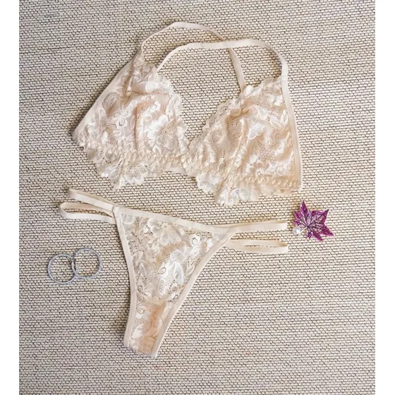 Conjunto Encaje Lencería Fina.