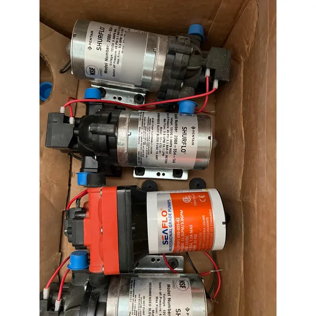 Bomba De Agua Para Lanchas , Tráiler 12v