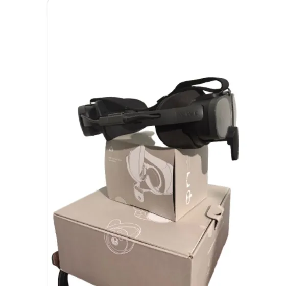 Vive Xr Elite + Face Tracker + Deluxe Pack