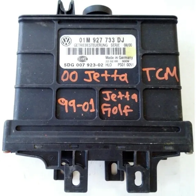 Computadora Transmisión Tcm Jetta Golf Beetle Varios Número 
