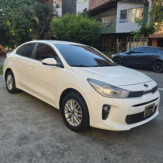 Kia Rio 2020 1.4 Vibrant At