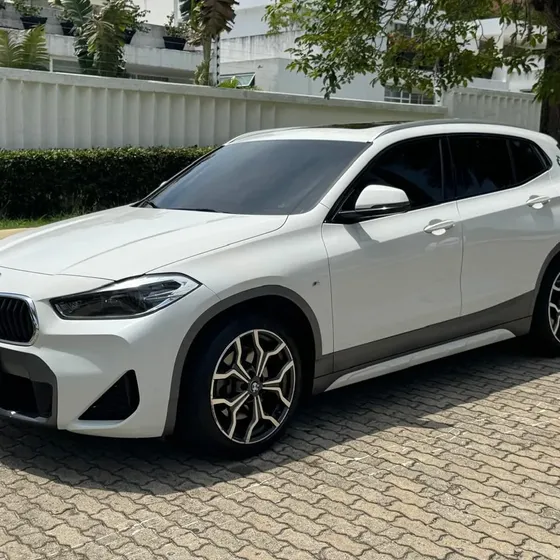 BMW X2 2021 2.0 Sdrive20i