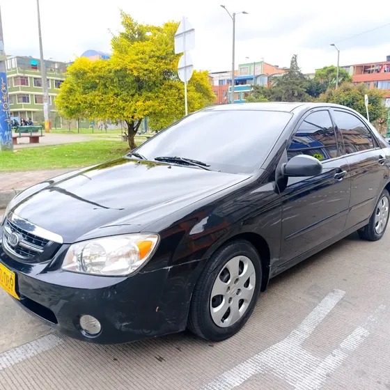Kia Cerato 2007 1.6 Lx 105 Hp