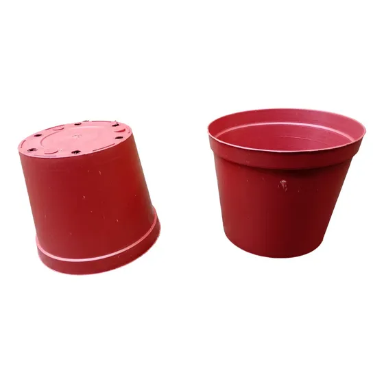 Maceta De Plástico Con Detalle De Fabrica. Ideal Para Vivero