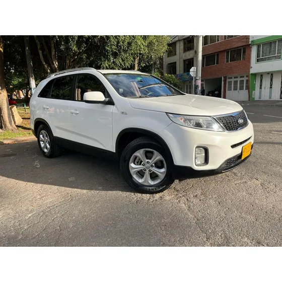 Kia Sorento 2.4 Radical 4x2