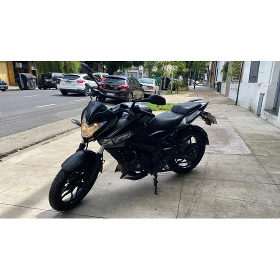 Bajaj Rouser Ns 200 2023