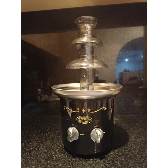 Fuente De Chocolate 3 Niveles Marca Nostalgia Como Nueva 