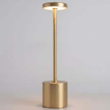 Luminária Mesa Abajur Led Minimalista Sem Fio Recarregável Dourado 127/220v