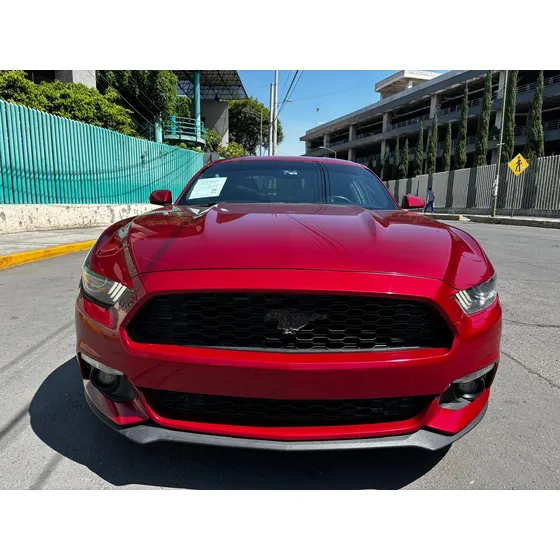 Ford Mustang 2.3 Automático