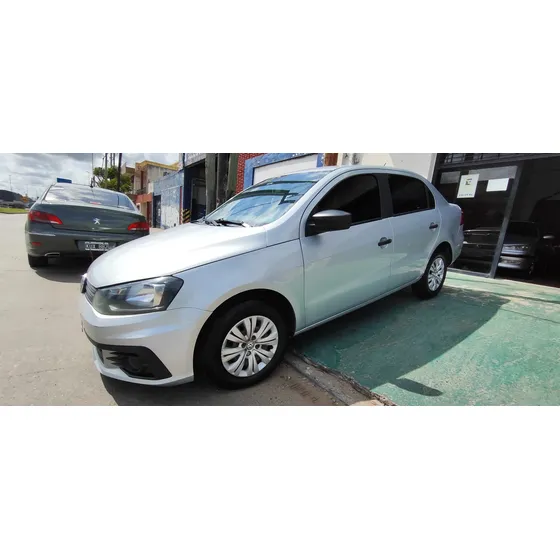 Volkswagen Voyage 1.6 Trenline 101cv