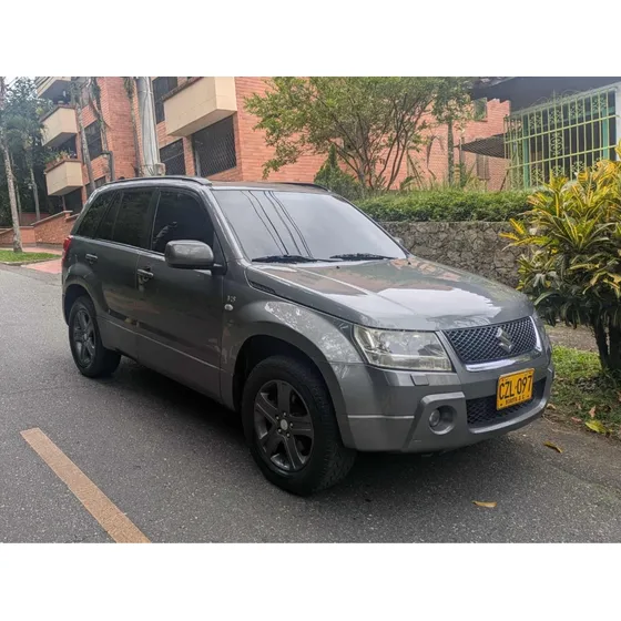 Suzuki Grand Vitara 2.7 Sz
