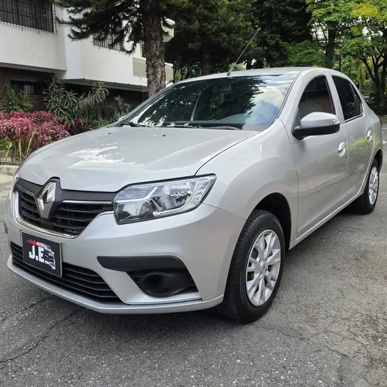 Renault Logan 2025 1.6 Life Plus