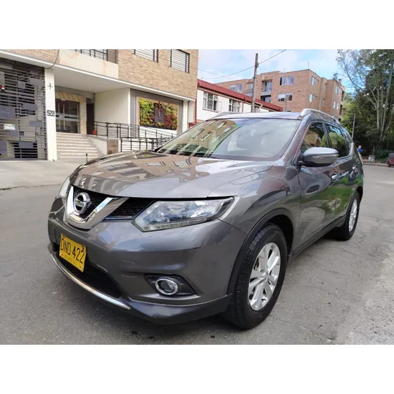 Nissan Xtrail 2.5 Advance