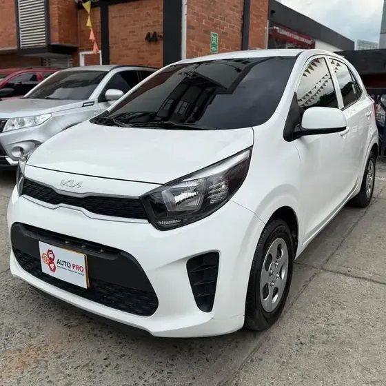 Kia Picanto 2023 Emotion 1.000cc Mec