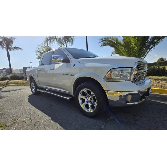 Ram Ram 2500 5.7 R/t Regular Cab 2500 4x4 At