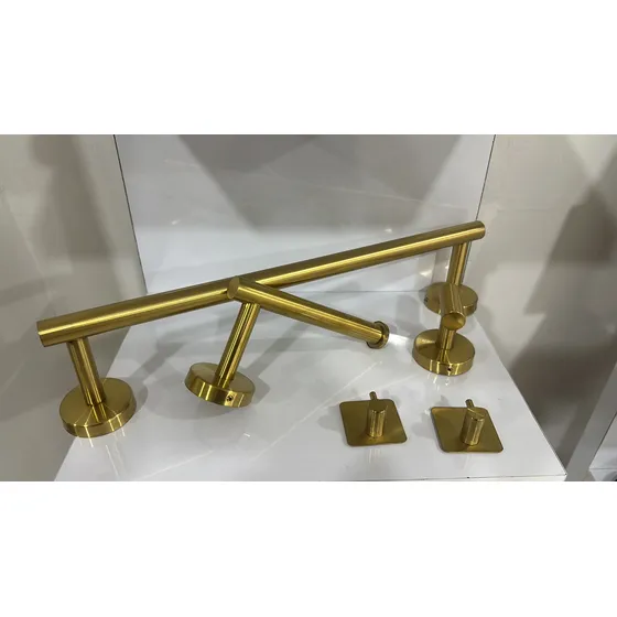 Juego Kit Accesorios De Baño Dorado En Acero Inoxidable