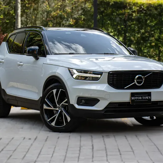Volvo Xc40 2022 2.0 B5 Hybrid Awd