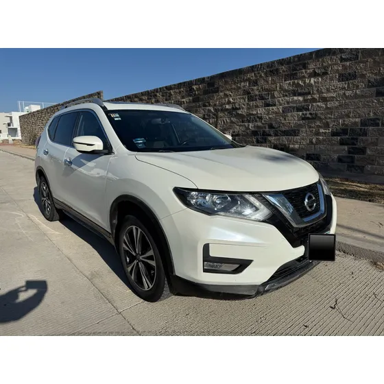 Nissan X-trail 2.5 Advance 2 Row Cvt