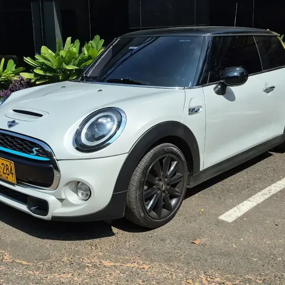Mini Cooper S 2019 2.0 Hactback At 4x2