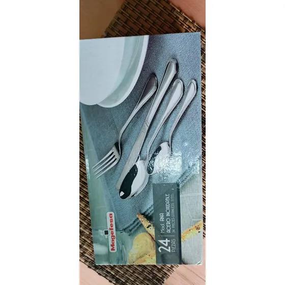 Cubiertos Magefesa 24 Piezas En Caja Organizador